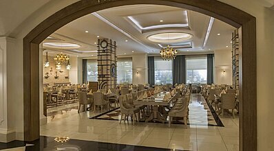 Delphin Imperial Lara Yeme / İçme