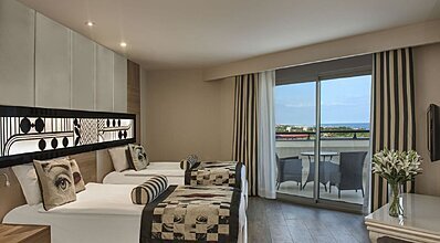 Delphin Imperial Lara Oda