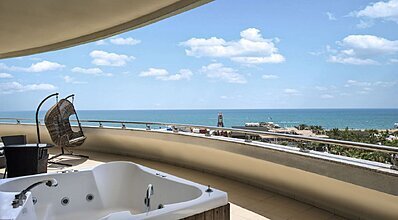 Delphin Imperial Lara Oda