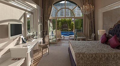 Delphin Imperial Lara Oda