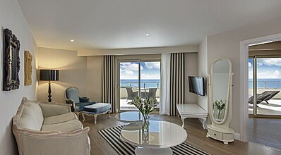 Delphin Imperial Lara Oda