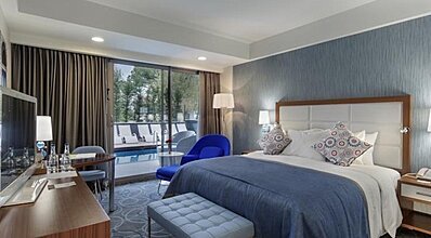 Double Tree By Hilton Kusadasi Oda