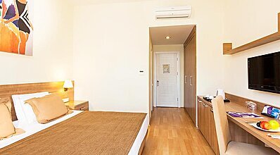 Dream Family Club Oda