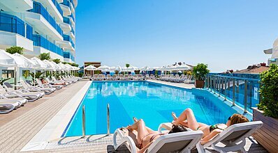 Dream World Hill Havuz / Deniz