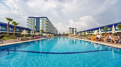 Eftalia Marin Resort Havuz / Deniz