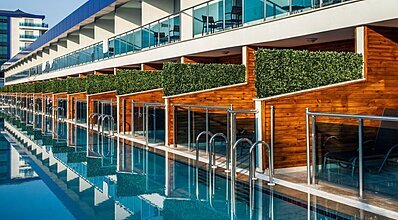 Eftalia Marin Resort Havuz / Deniz