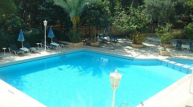 Ekici Hotel Havuz / Deniz