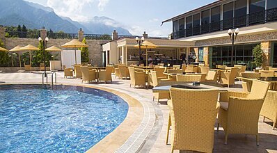 Elamir Resort Hotel Havuz / Deniz