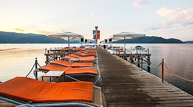 Elegance Hotels International Marmaris Havuz / Deniz