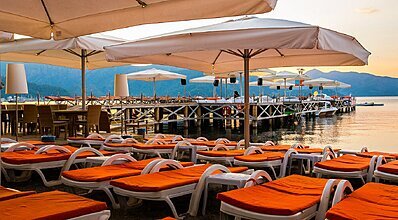 Elegance Hotels International Marmaris Havuz / Deniz