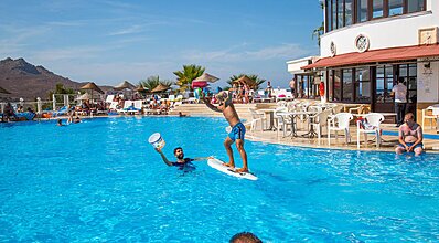 Family Belvedere Hotel Havuz / Deniz