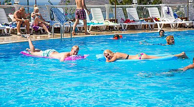 Family Belvedere Hotel Havuz / Deniz