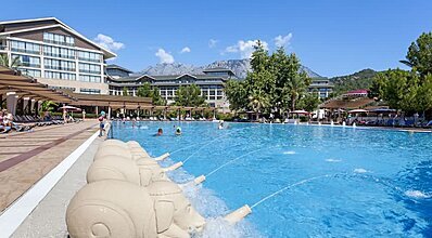 Fashiontv Luxe Resort Havuz / Deniz