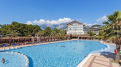 Fashiontv Luxe Resort Havuz / Deniz