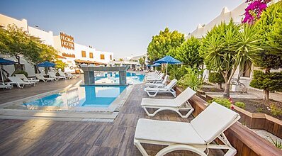Flora Otel Bodrum Havuz / Deniz