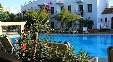 Flora Otel Bodrum Havuz / Deniz