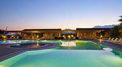 Flow Datca Hotel Havuz / Deniz