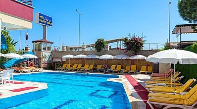 Galaxy Beach Hotel Havuz / Deniz