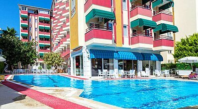 Galaxy Beach Hotel Havuz / Deniz
