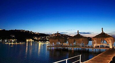 Golden Age Hotel Bodrum Havuz / Deniz