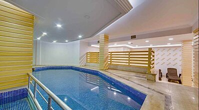 Golden Beach Resort Spa Havuz / Deniz