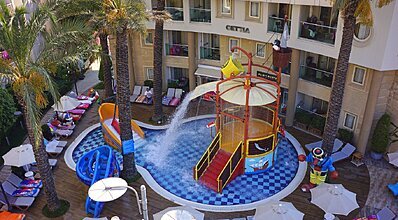 Grand Cettia Hotel Havuz / Deniz