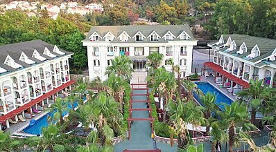 Green Forest Holiday Village  Genel Görünüm