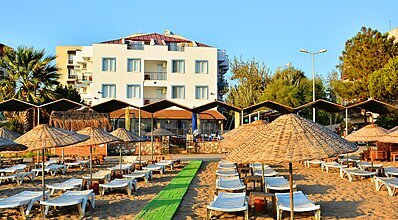 Gumuldur Mavi Deniz Otel Havuz / Deniz
