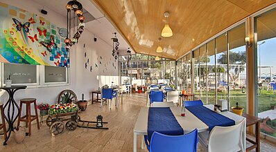Gumuldur Mavi Deniz Otel Yeme / İçme