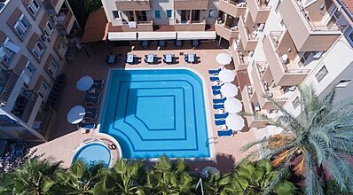 Helios Hotel Havuz / Deniz