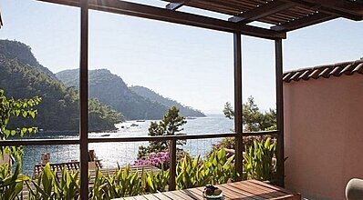 Hillside Beach Club Oda