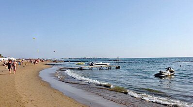 Horus Paradise Luxury Resort Havuz / Deniz