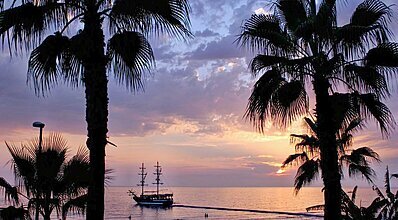 Horus Paradise Luxury Resort Havuz / Deniz