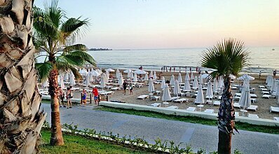 Horus Paradise Luxury Resort Havuz / Deniz