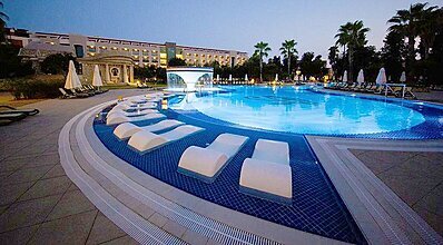Horus Paradise Luxury Resort Havuz / Deniz