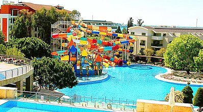 Horus Paradise Luxury Resort Havuz / Deniz