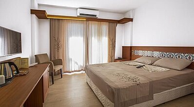 Hotel Grand Azmakhan Spa&wellness; Oda