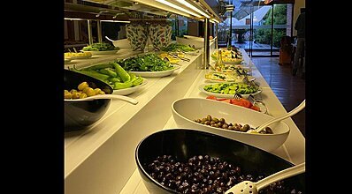 Hotel Grand Azmakhan Spa&wellness; Yeme / İçme