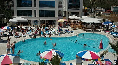 İdeal Pearl Hotel Havuz / Deniz