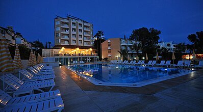 İncekum Su Hotel Havuz / Deniz