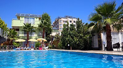İncekum Su Hotel Havuz / Deniz