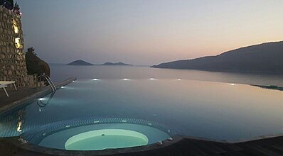 Kalamar Hotel Havuz / Deniz