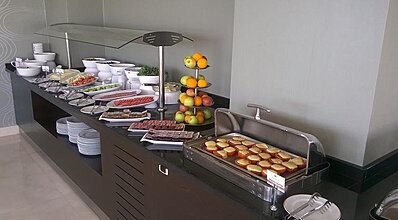 Kalinda Inn Hotel Yeme / İçme