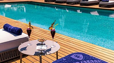 Kaya Palazzo Resort & Residences Le Chic Bodrum Havuz / Deniz