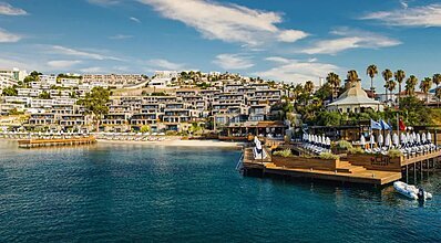 Kaya Palazzo Resort & Residences Le Chic Bodrum Havuz / Deniz