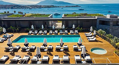 Kaya Palazzo Resort & Residences Le Chic Bodrum Havuz / Deniz