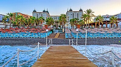 Kirman Sidera Luxury & Spa Havuz / Deniz