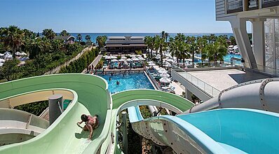 Kirman Sidera Luxury & Spa Havuz / Deniz