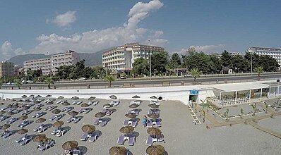 Klas Hotel Havuz / Deniz