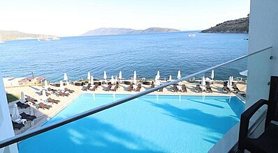 La Quinta by Wyndham Bodrum Havuz / Deniz